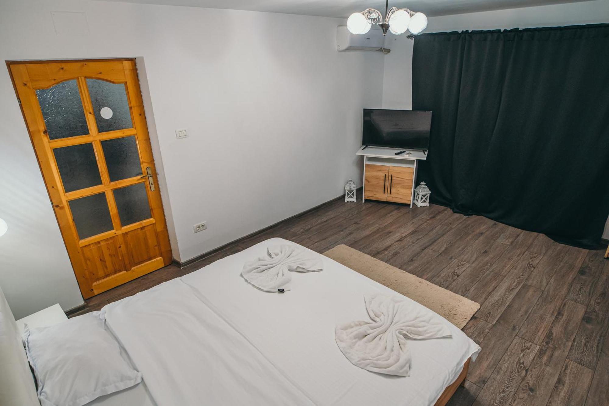 Insomnia Studio Дробета-Турну-Северин Экстерьер фото